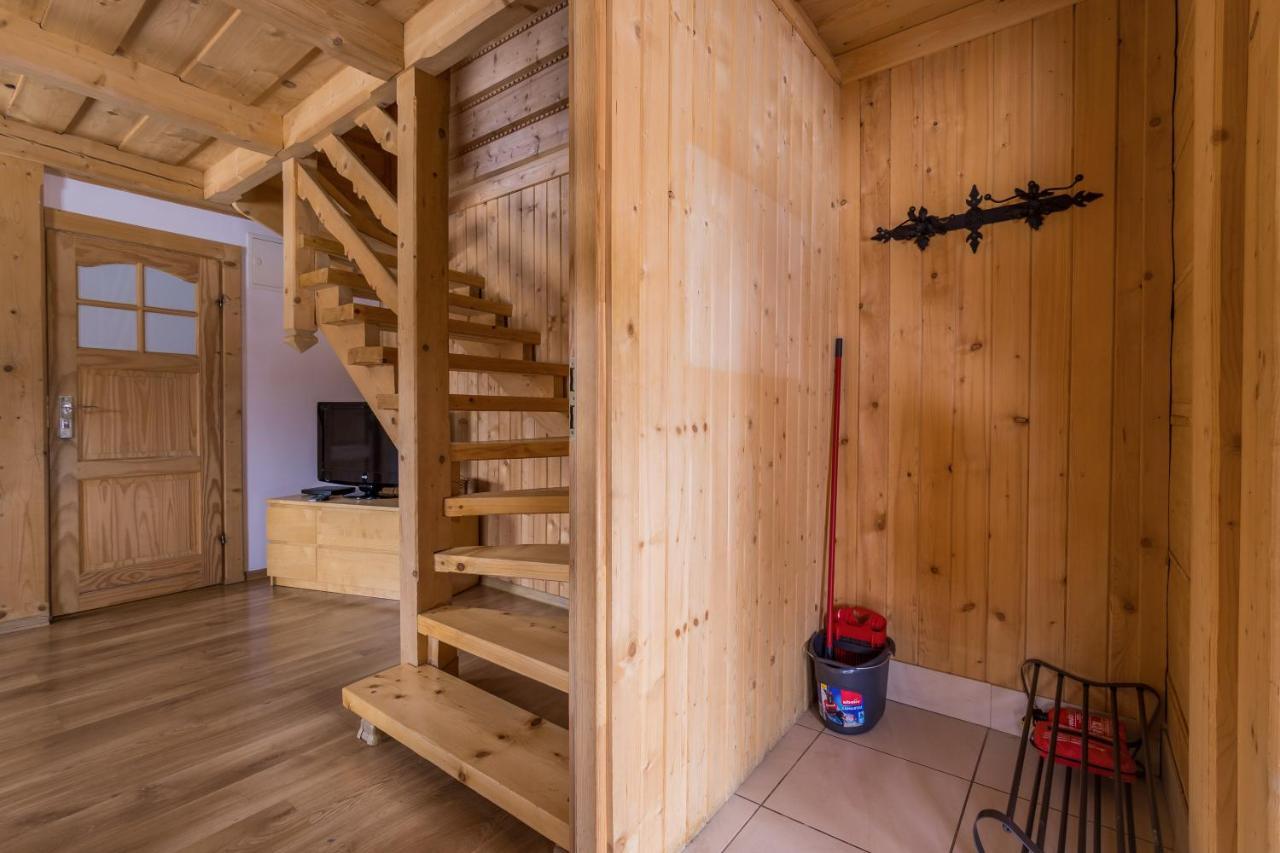 Domek Goralski Blizniak Szalas Michalikow Skibowki By Rentilopl - Zakopane — Photos 3